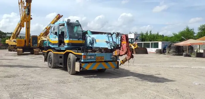 เครน 10 ตัน Tadano TR-100M-1